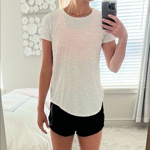 Lululemon | Lightweight Running Short Sleeve Shirt